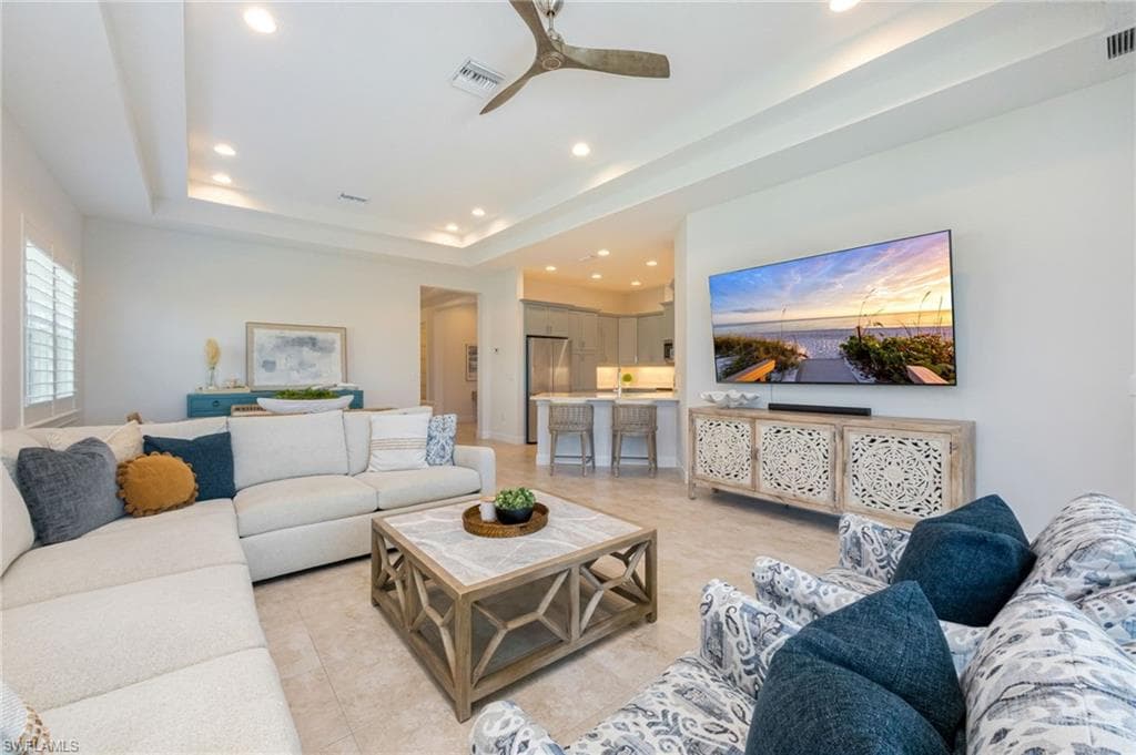 6439 Negril Isle Dr, Naples, photo 3
