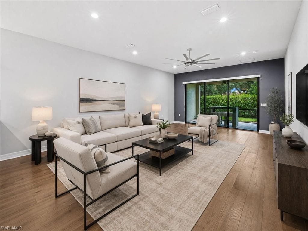 13437 Monticello Blvd, Naples, photo 2