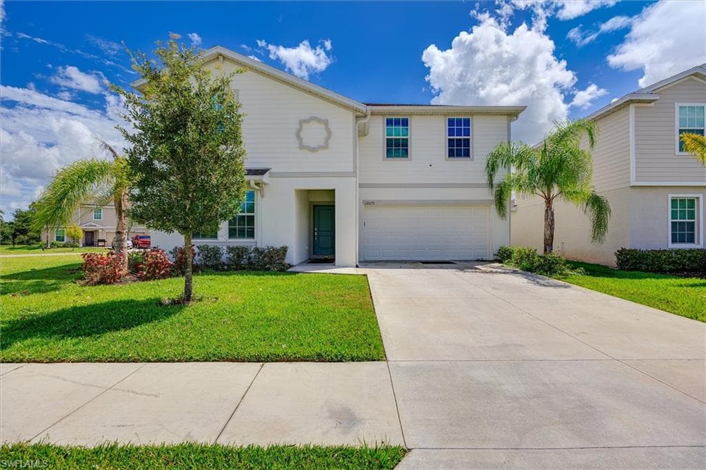 12075 Savanna Lakes Blvd, Lehigh Acres, photo 3