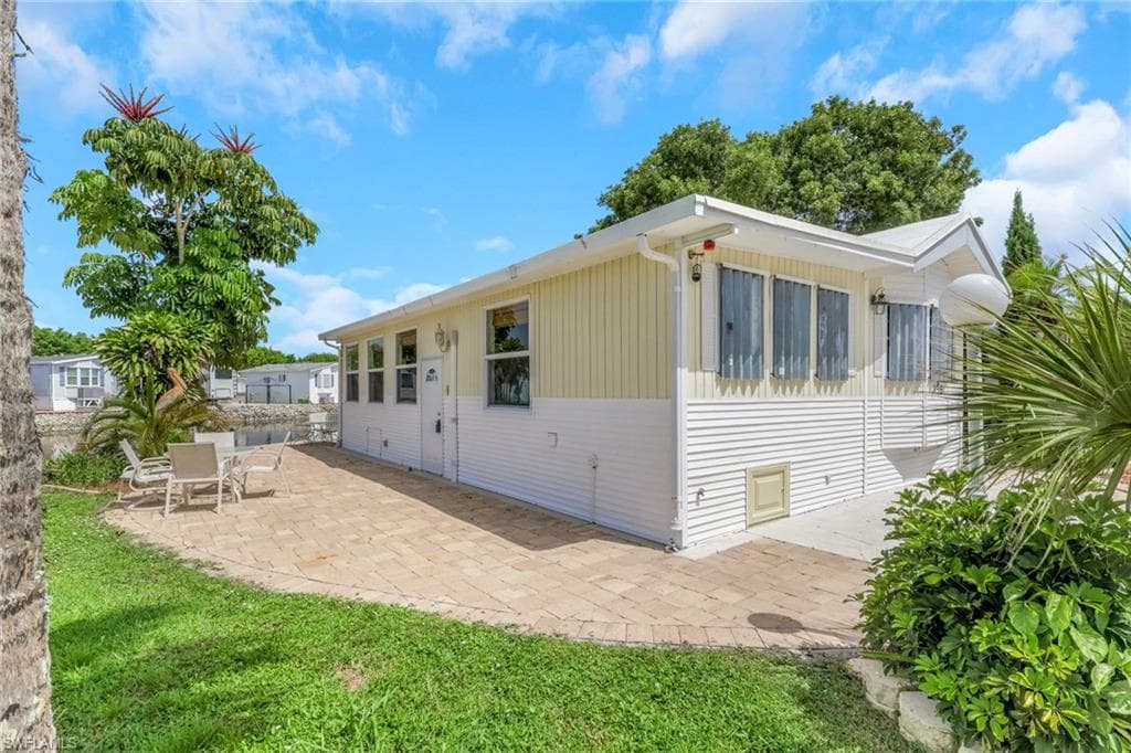 386 Leopard Ln #386, Naples, photo 3