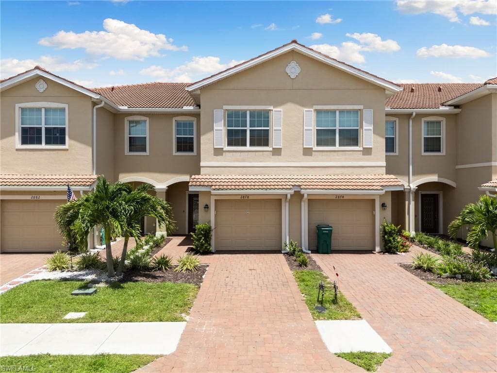 2878 Blossom Way, Naples