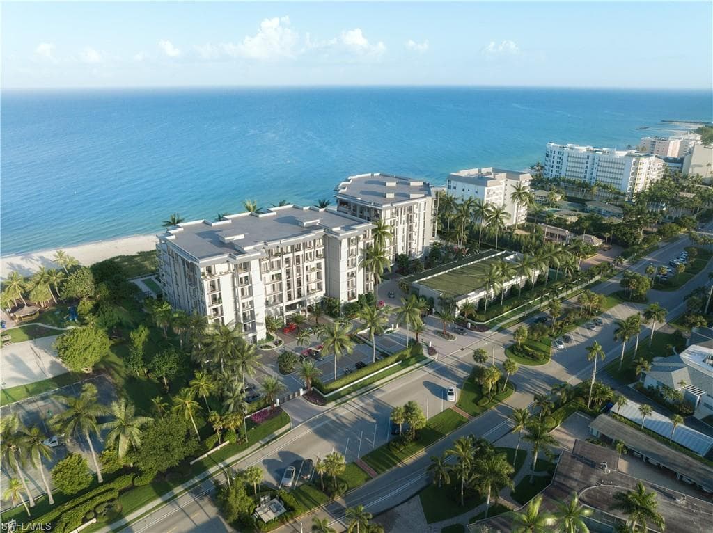 1601 Gulf Shore Blvd #403, Naples, photo 3