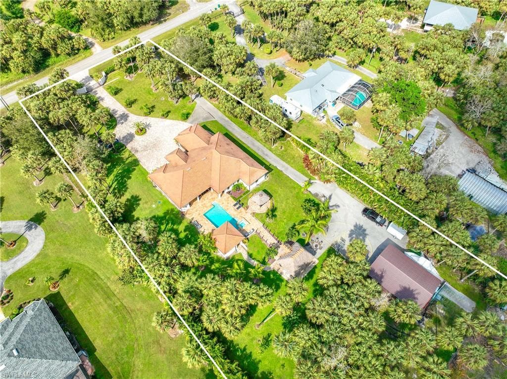 214 9th St, Naples
