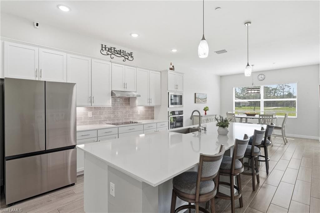 17040 Serengeti Cir, Alva, photo 2