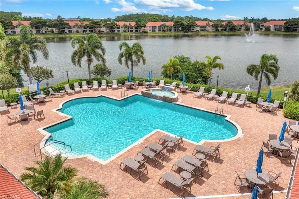 6384 Huntington Lakes Cir #103, Naples, photo 2