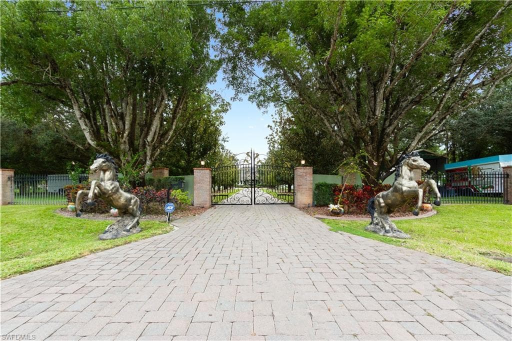 15010 Orange River Rd, Fort Myers, photo 2