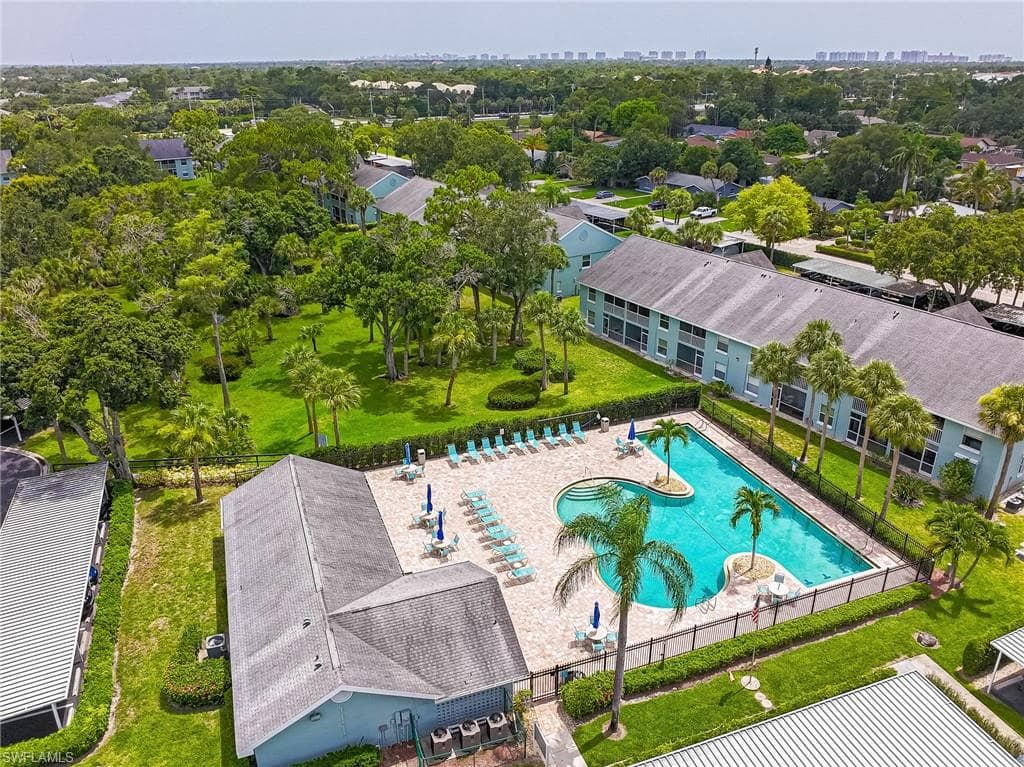109 Wading Bird Cir #206, Naples