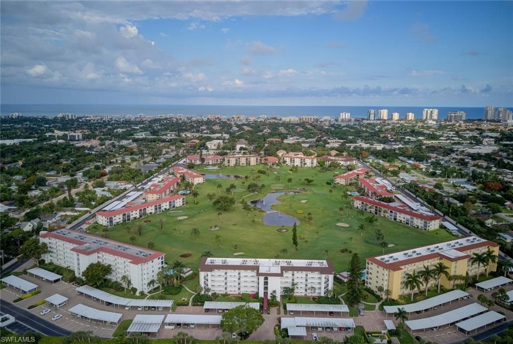 21 High Point Cir #305, Naples, photo 2
