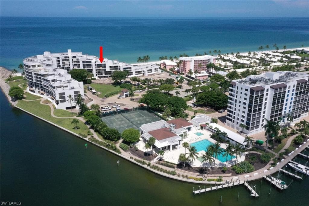 2381 Gulf Shore Blvd #503, Naples
