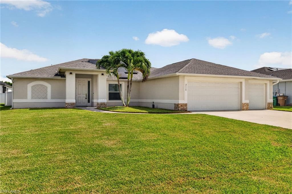 2115 30th Ter, Cape Coral, photo 2