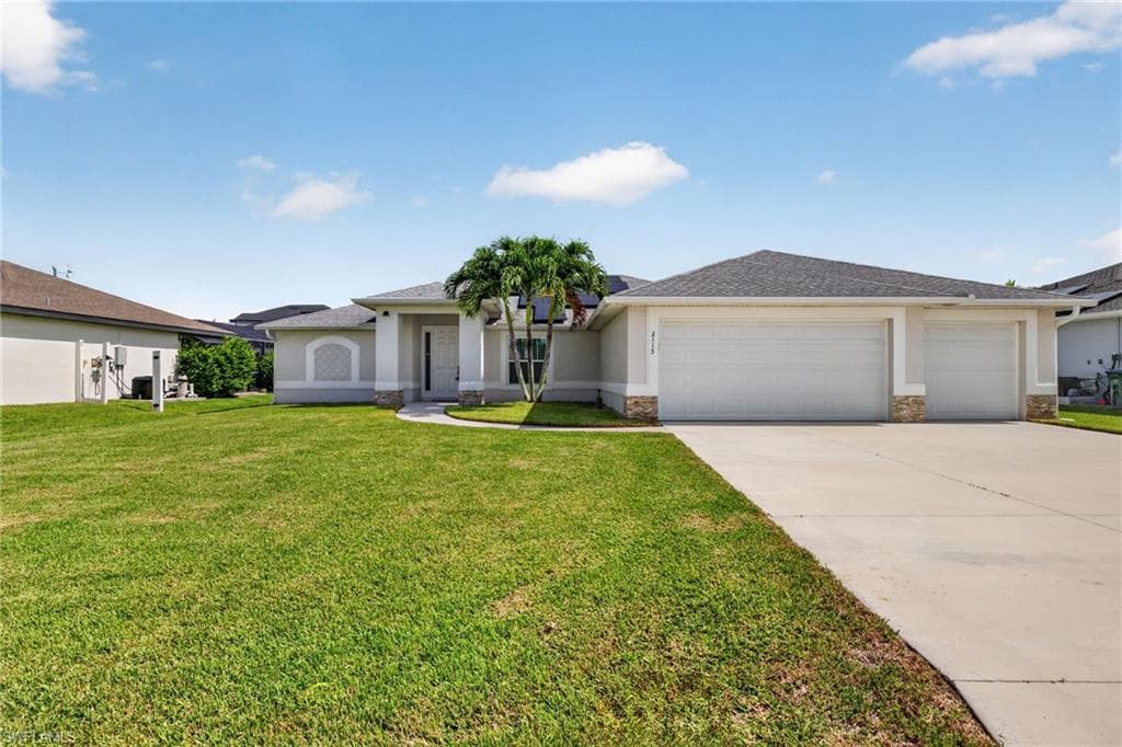 2115 30th Ter, Cape Coral