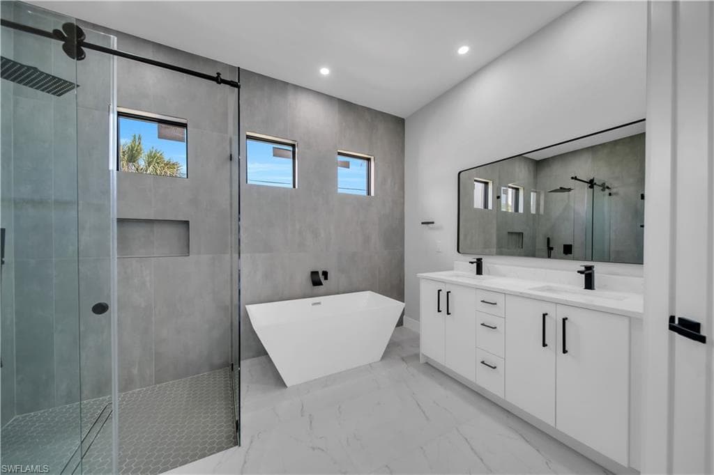 4129 Flamingo Blvd, Port Charlotte, photo 3