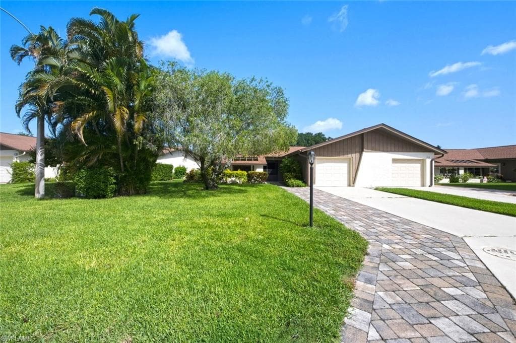 223 Charity Ct #l5, Naples