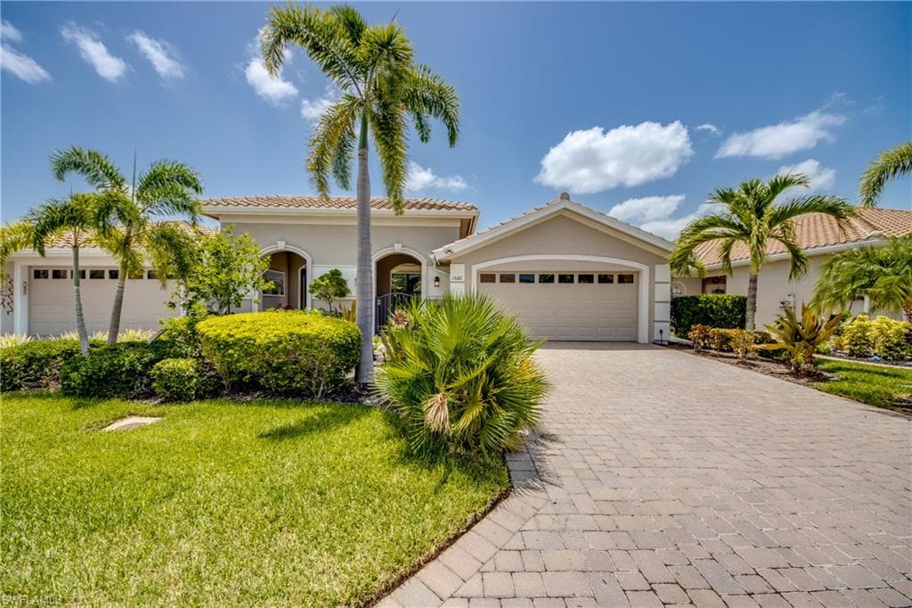15321 Cortona Way, Fort Myers, photo 3