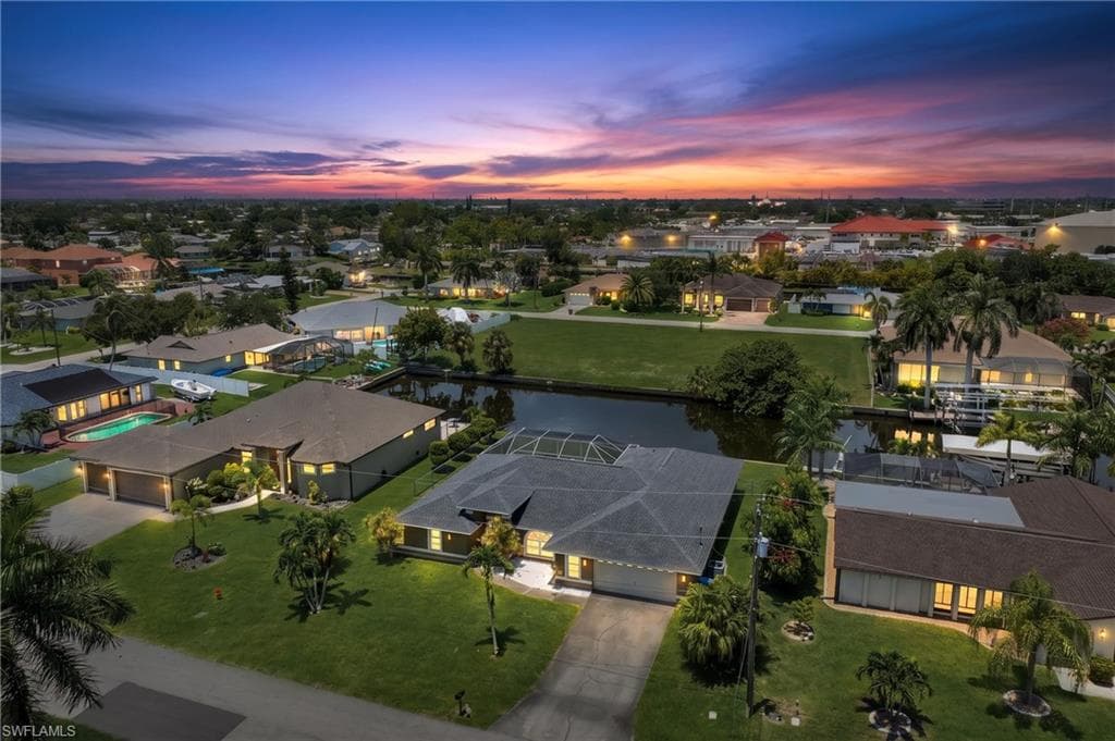 2526 19th Pl, Cape Coral