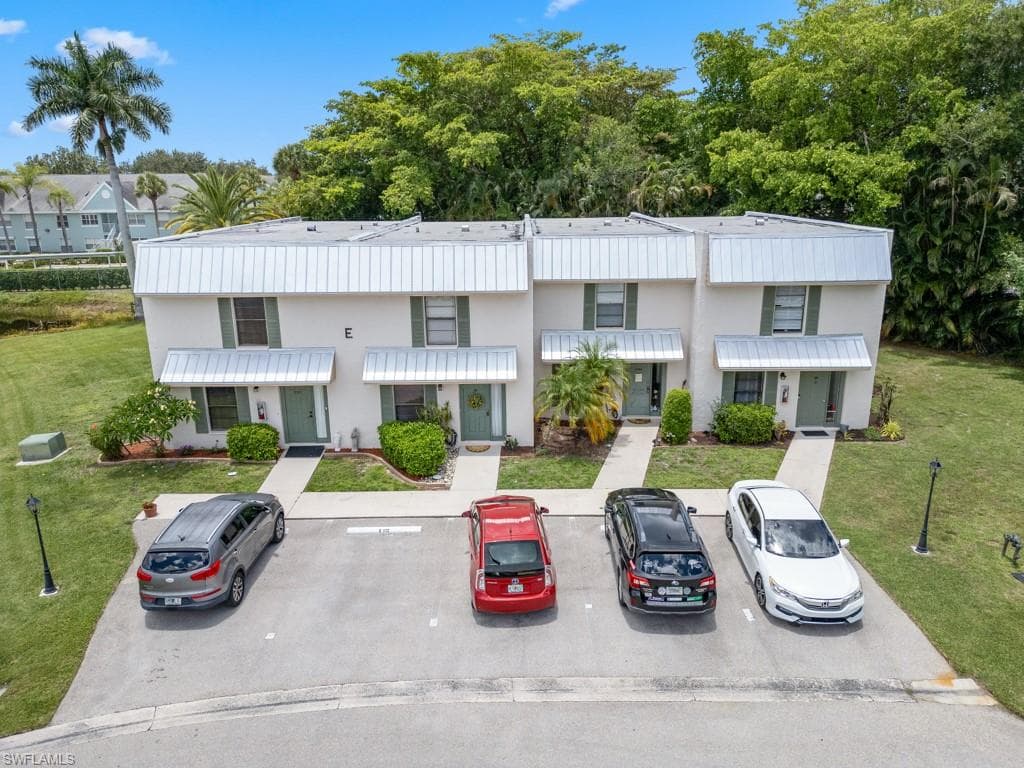 151 Cypress Way #e101, Naples, photo 2