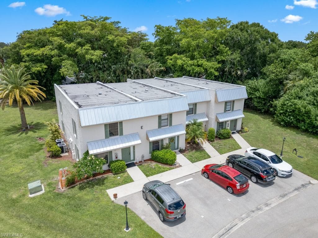151 Cypress Way #e101, Naples, photo 3