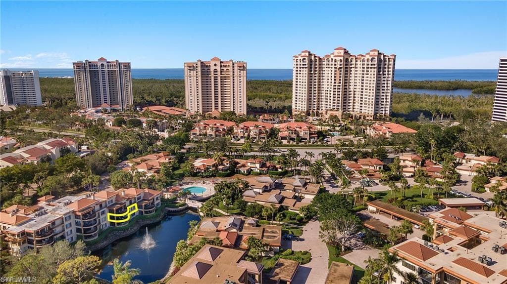 6710 Pelican Bay Blvd #422, Naples, photo 2