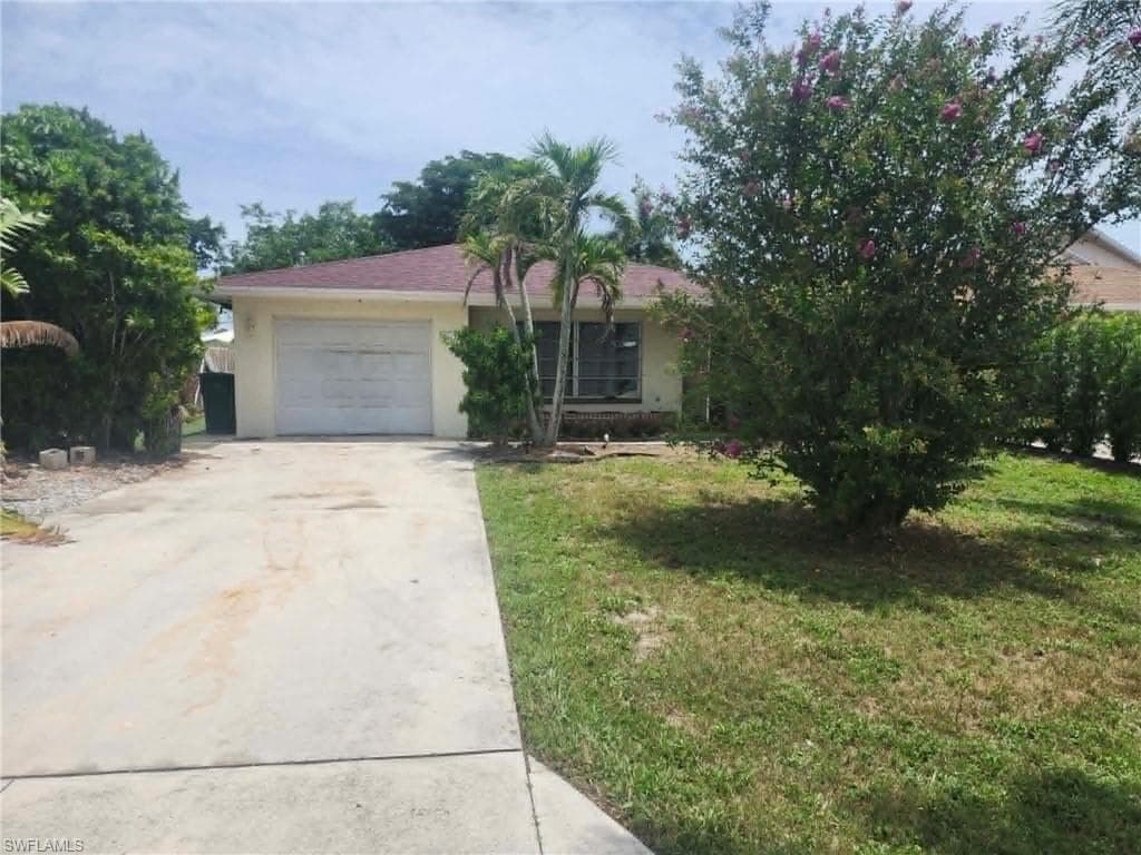 804 92nd Ave, Naples