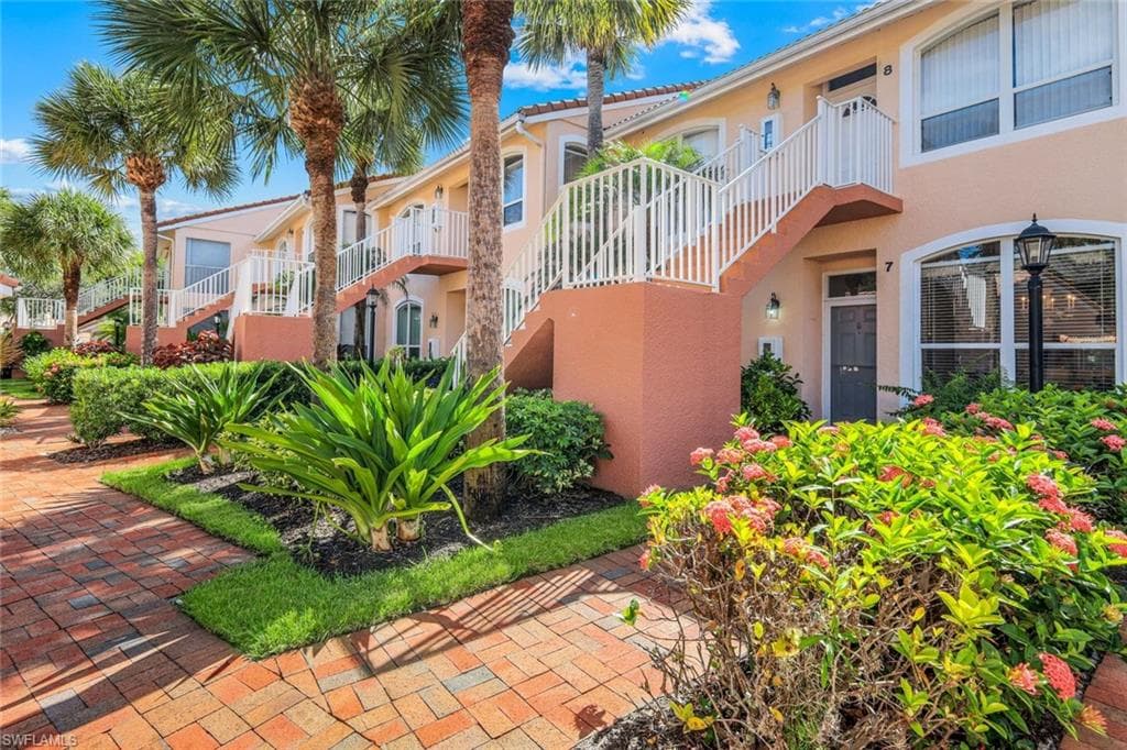 2036 Cascades Dr #7, Naples