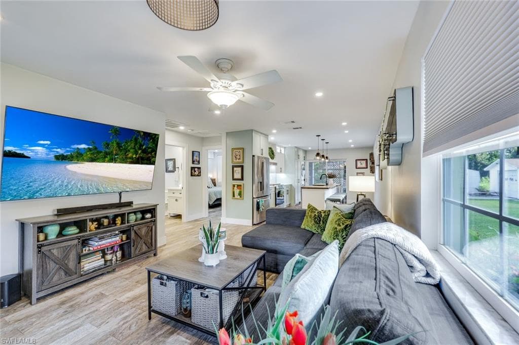 2385 Sunset Ave, Naples, photo 3