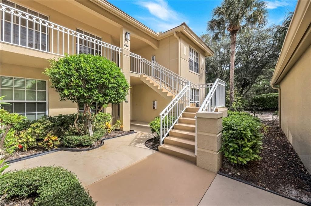 4110 Sawgrass Point Dr #104, Bonita Springs, photo 2