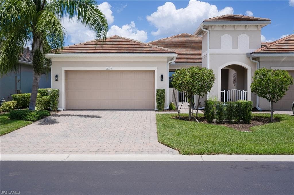 10779 Manatee Key Ln, Estero