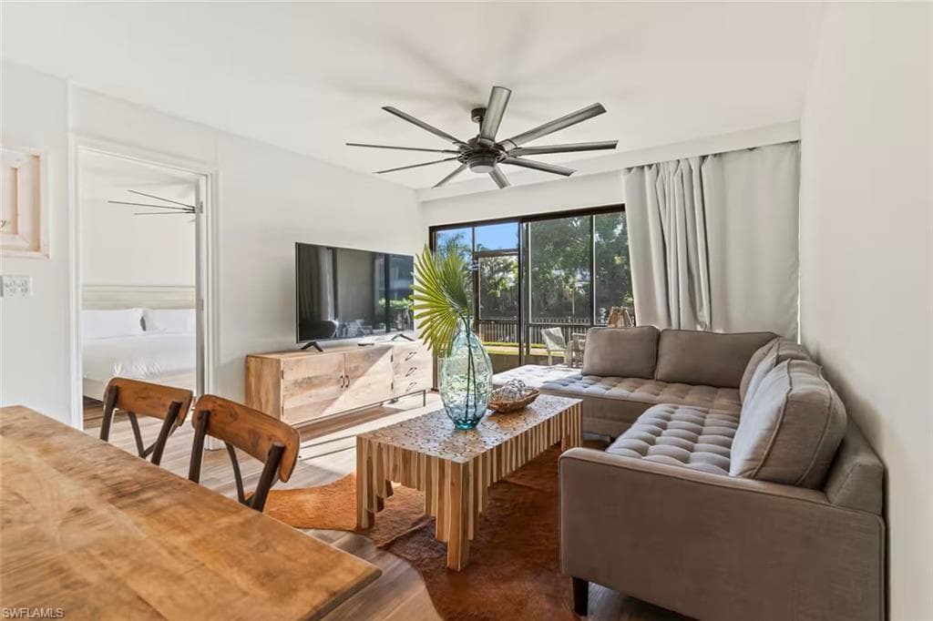 600 Neapolitan Way #146, Naples, photo 2