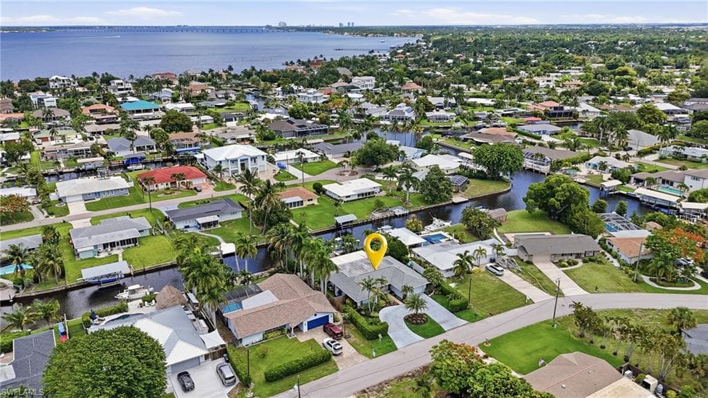405 Prather Dr, Fort Myers, photo 3