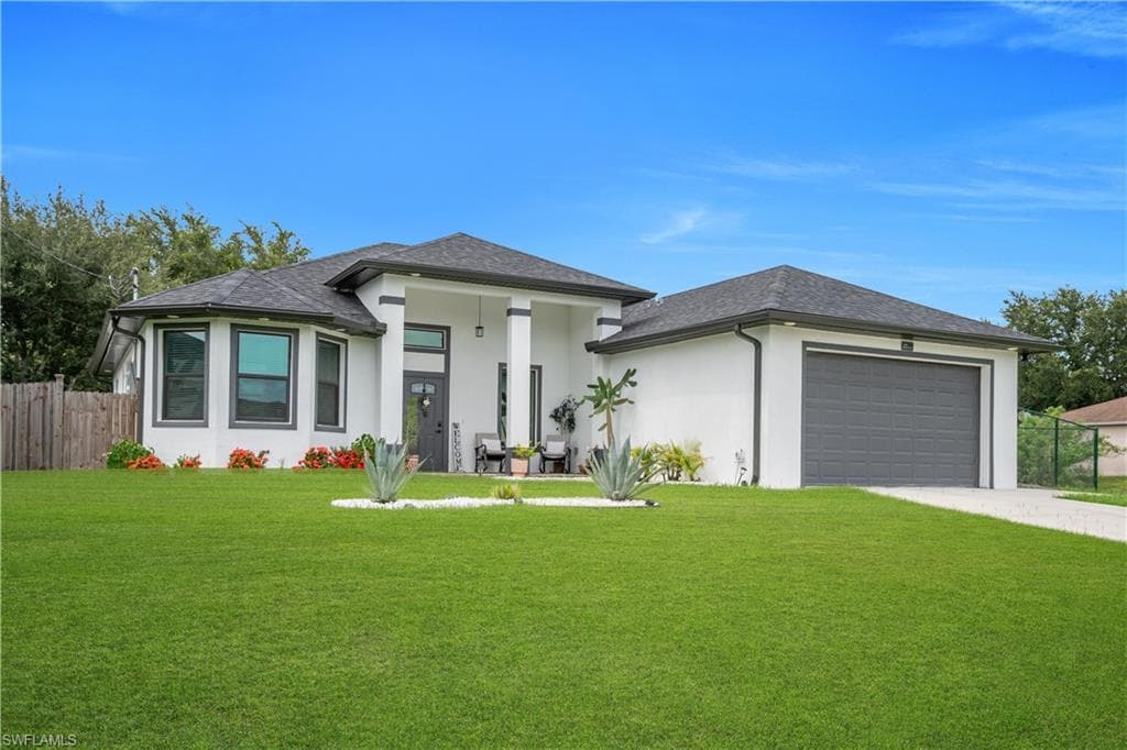 3800 10th St, Lehigh Acres, photo 2