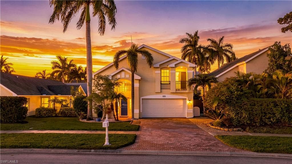3570 Kent Dr, Naples, photo 2