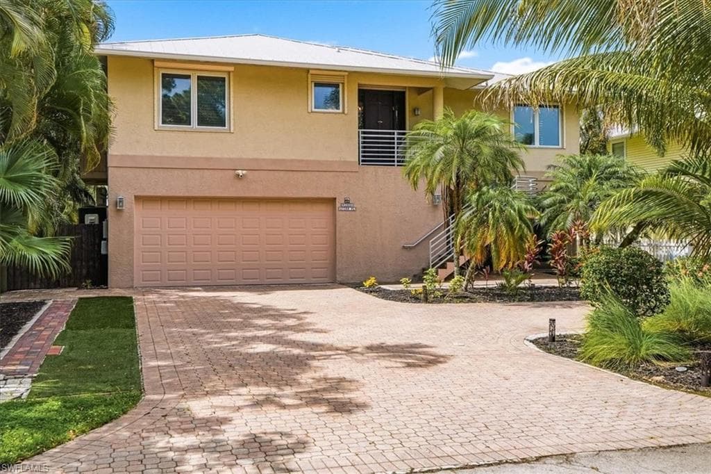 1680 Avion Pl, Naples, photo 2