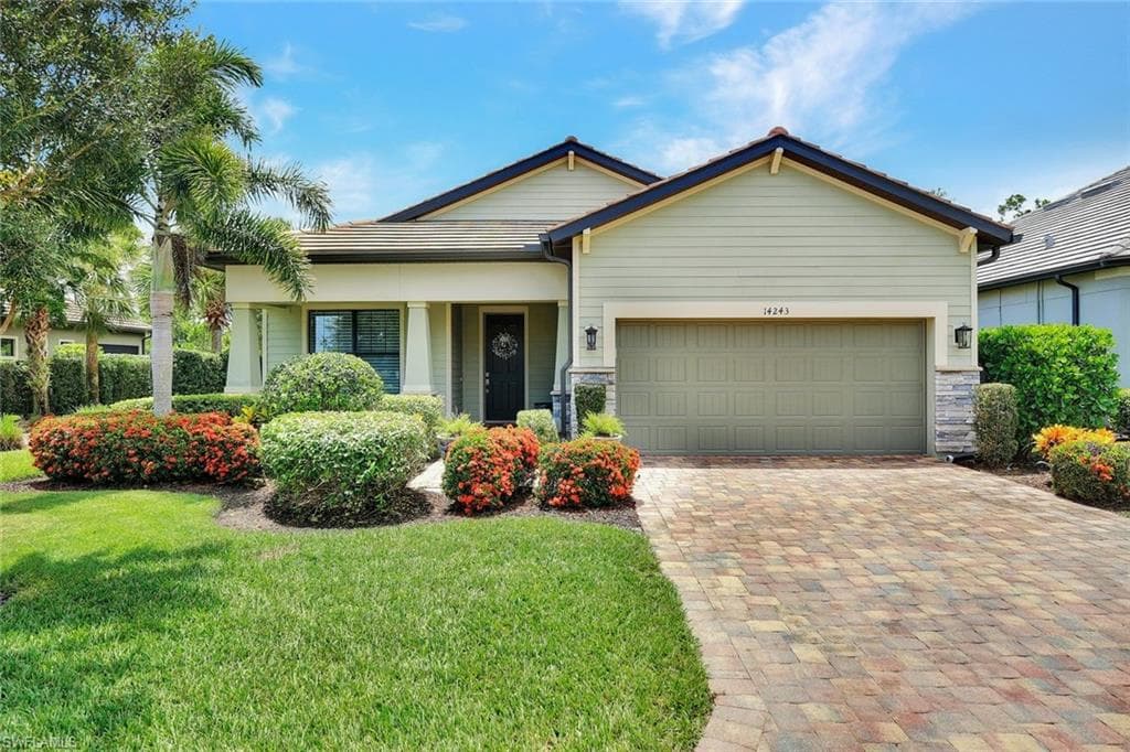 14243 Moonlit Way, Estero