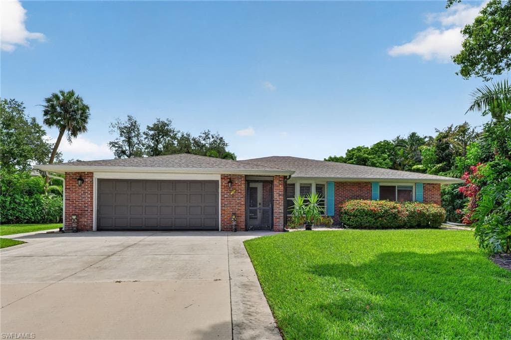 27278 Tennessee St, Bonita Springs, photo 3