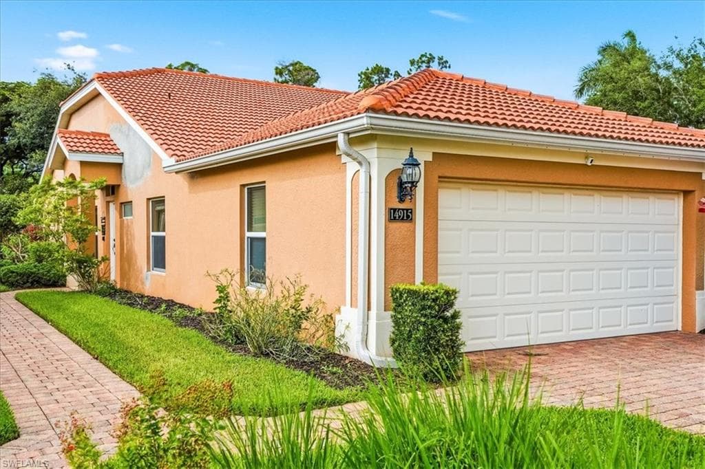 14915 Volterra Ct, Naples, photo 3