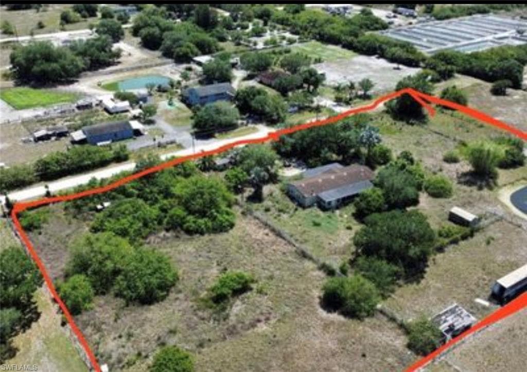 630 Coral St, Clewiston, photo 3