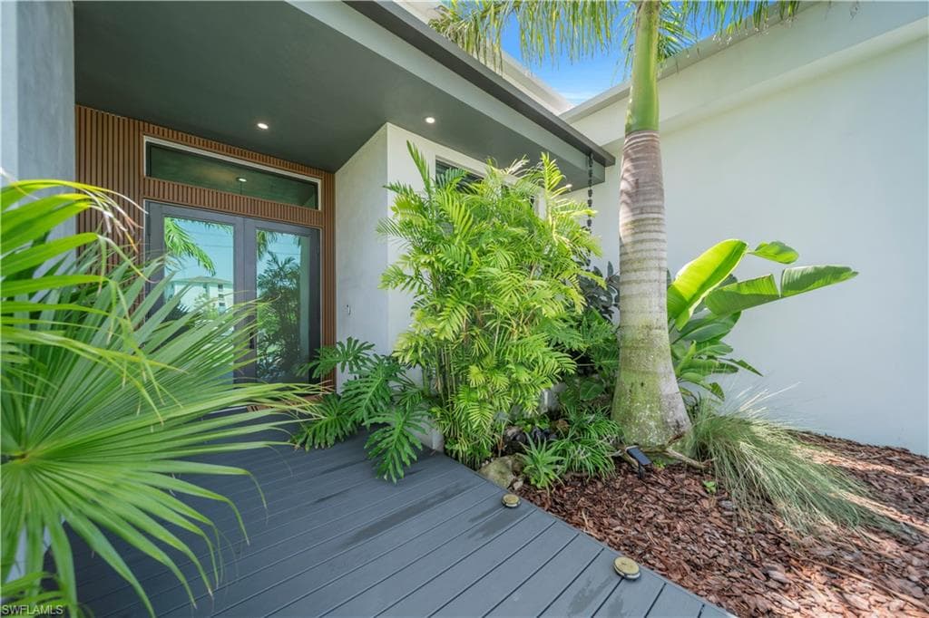 3801 17th Pl, Cape Coral, photo 3