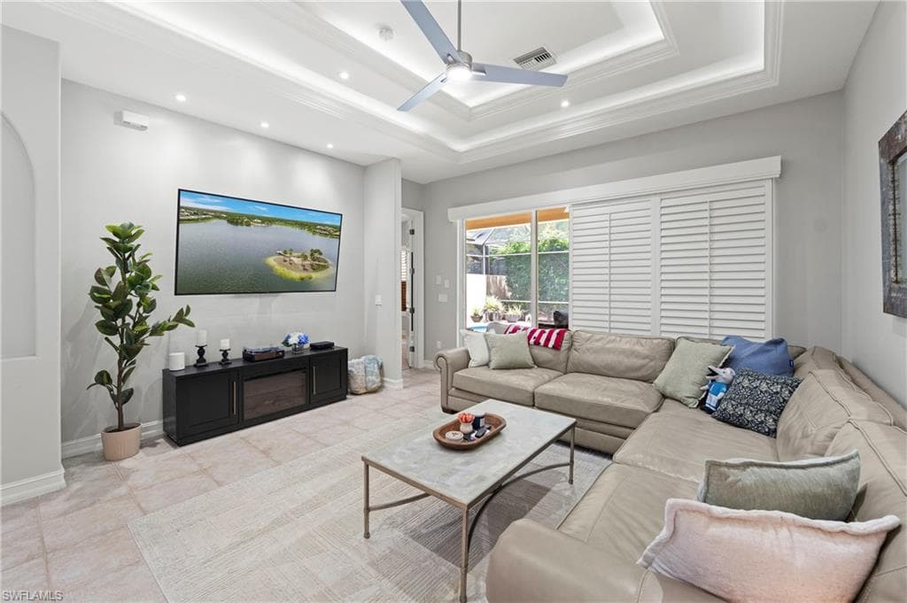 3123 Santorini Ct, Naples, photo 3