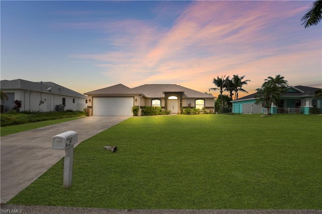 2007 21st St, Cape Coral