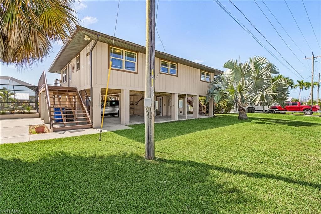 2272 York Rd, St. James City, photo 2
