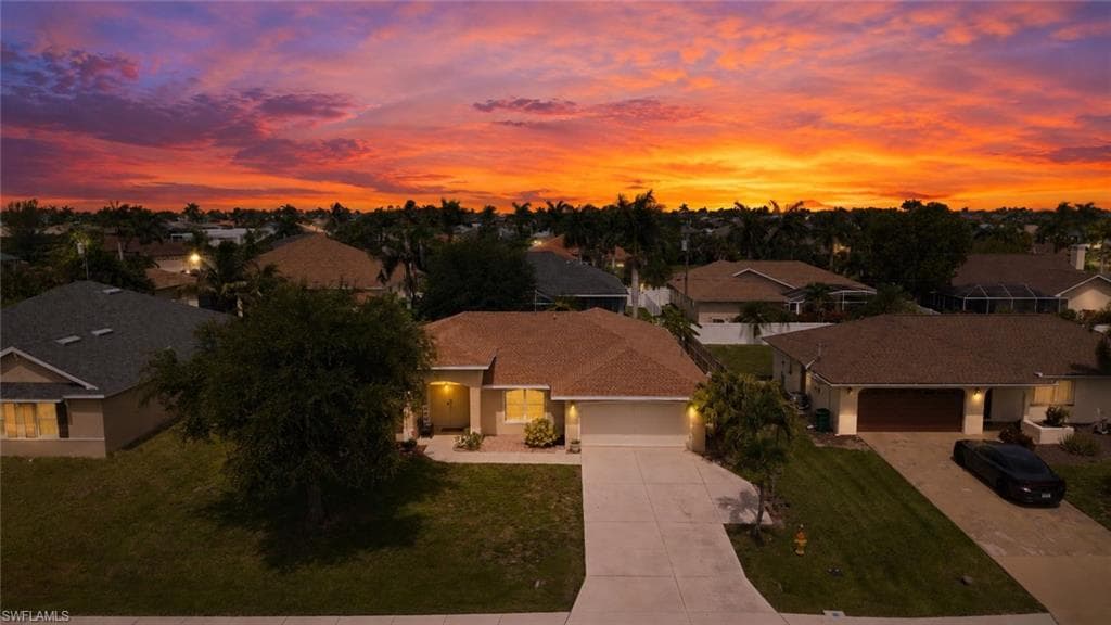 3418 Oasis Blvd, Cape Coral, photo 2