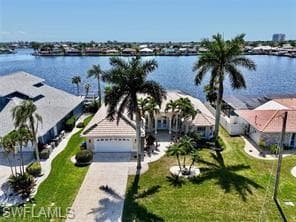 702 52nd St, Cape Coral, photo 3