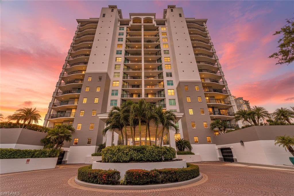 455 Cove Tower Dr #1701, Naples