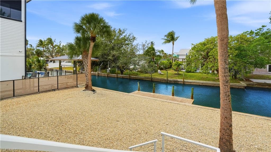 270 Dundee Rd, Fort Myers Beach, photo 3