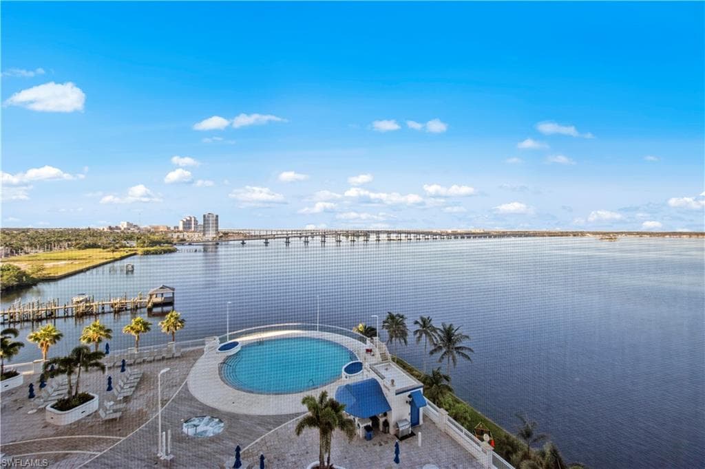 2745 1st St #801, Fort Myers