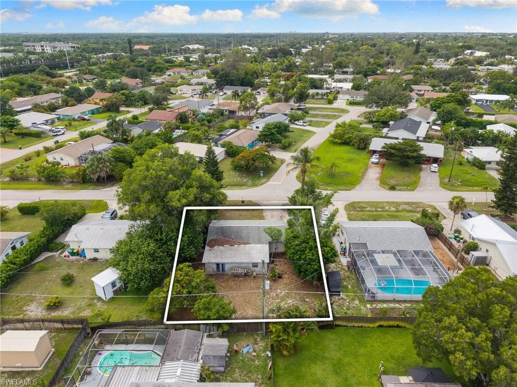 1297 Ingraham St, Naples, photo 2