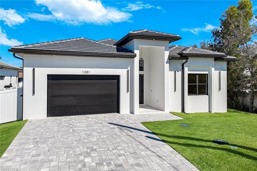 1369 Trail Terrace Dr, Naples, photo 2
