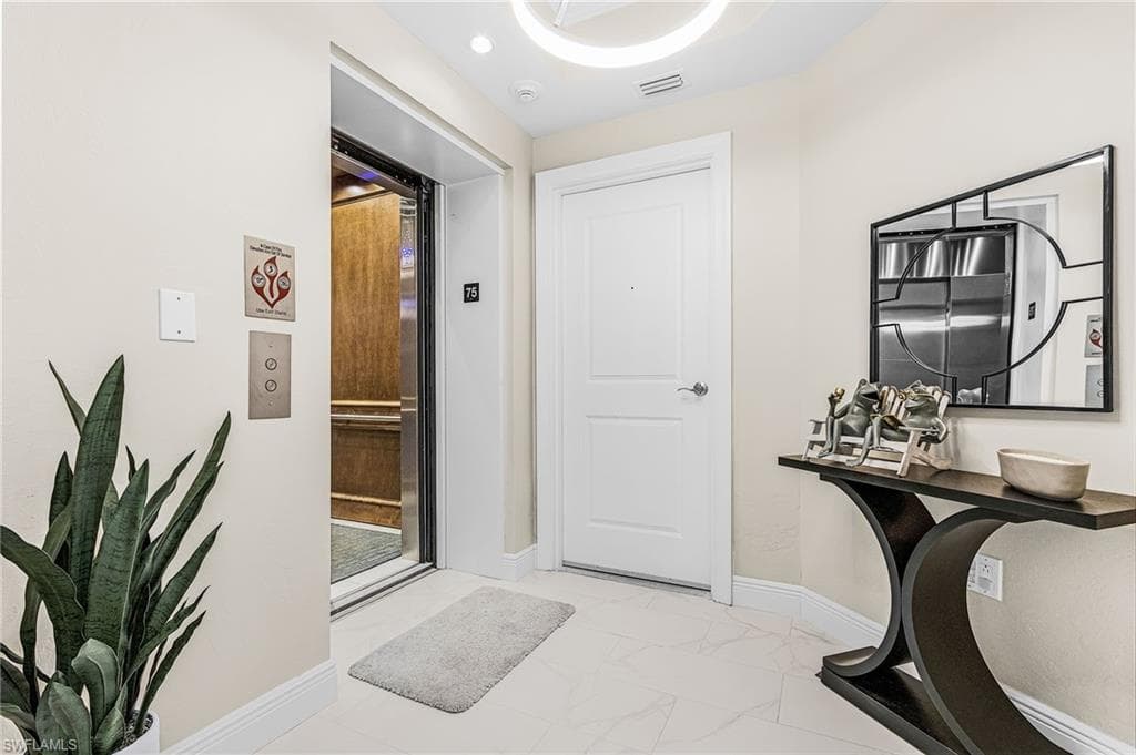 4192 Bay Beach Ln #875, Fort Myers Beach, photo 2