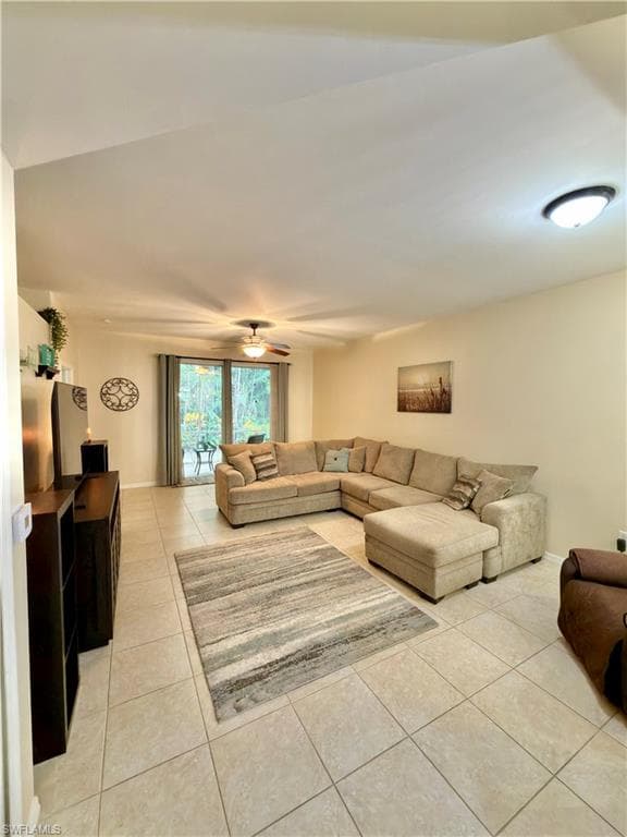 517 Robin Hood Cir #101, Naples, photo 3