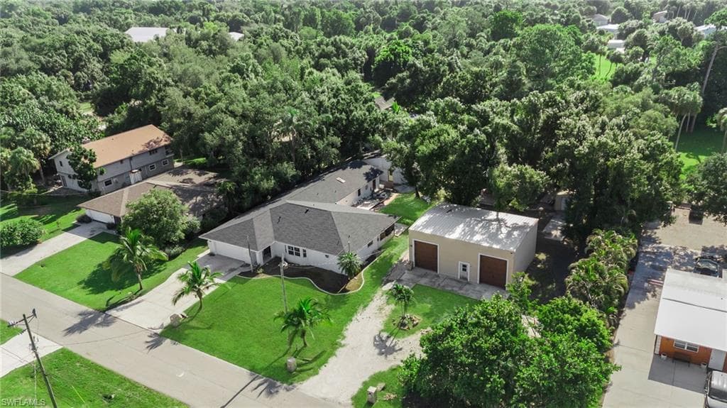 1672 Many Rd, North Fort Myers